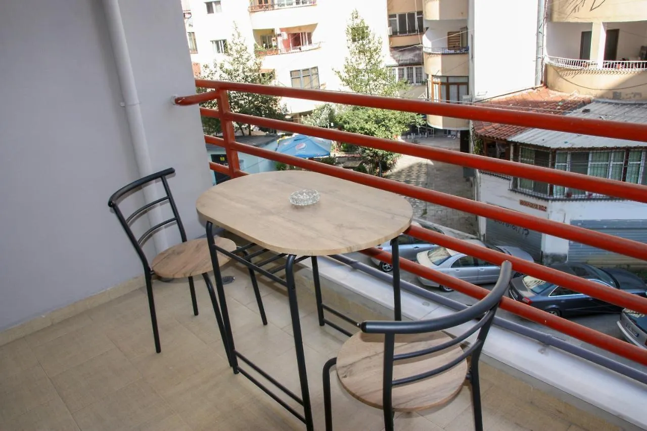 Roza'S Apartment Tirana Center 알바니아